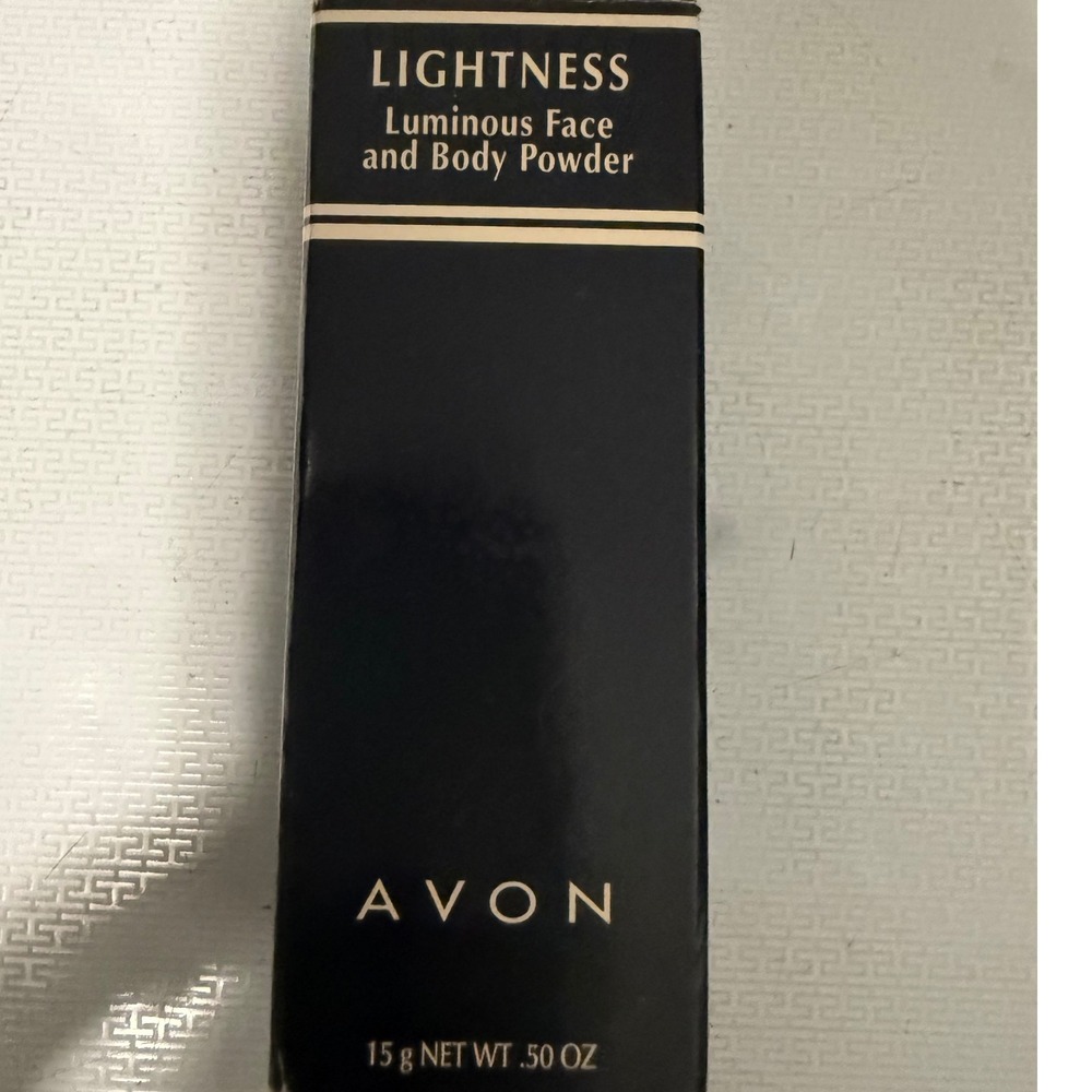 Avon Lightness Luminous‎ Face and Body Powder Vintage Makeup 0.5 oz